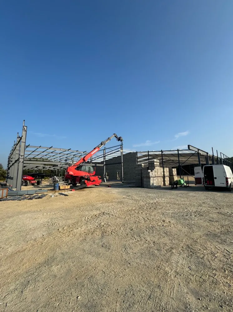 IMG_4903 (1)structure métallique 1-minwebp